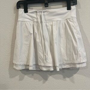 Z Supply Active size medium white skirt built in shorts skort pickleball tennis